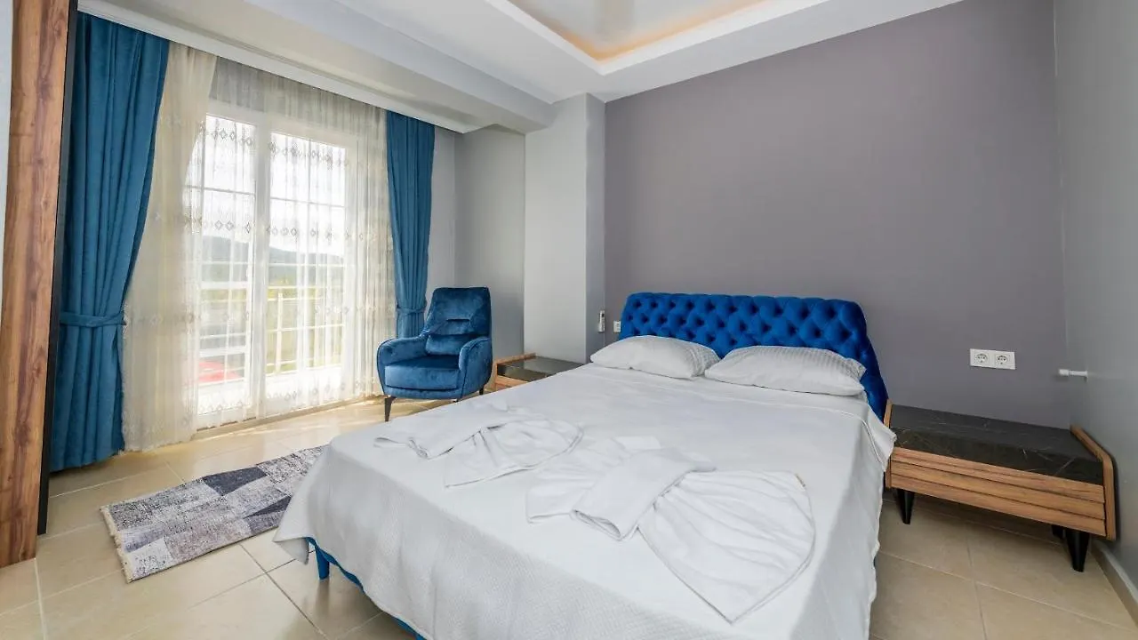 Blue - 4 Bedroom Holiday Villa in Hisarönü Ölüdeniz