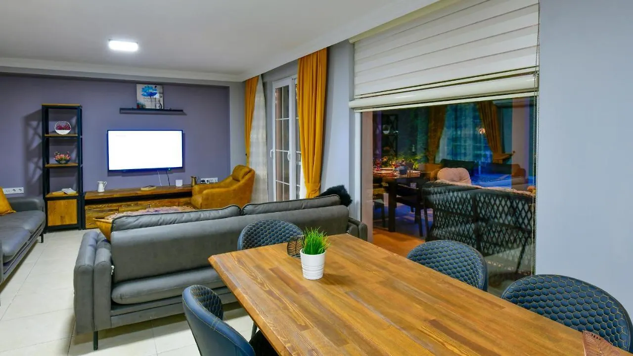 Blue - 4 Bedroom Holiday Villa In Hisaroenue Ölüdeniz